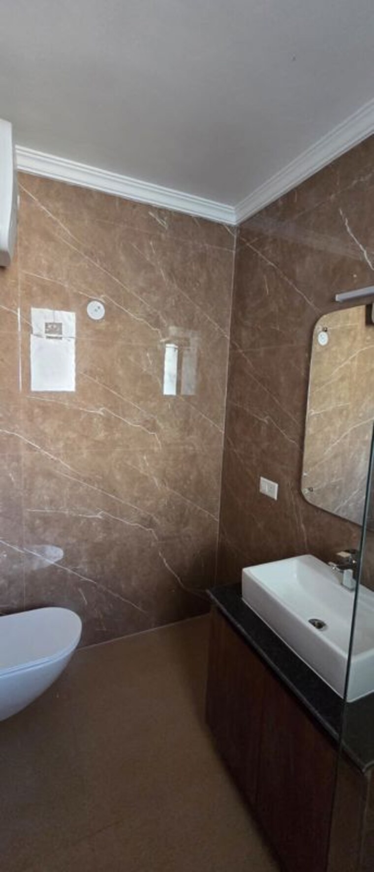 Bathroom, sector 39 3 Bedroom 1500 Sq.Ft. Builder Floor In Sector 39 Gurgaon 10027480