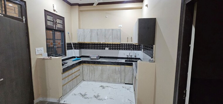 Kitchen, kailasha-enclave 3.5 Bedroom 3000 Sq.Ft. Independent House In Sultanpur Road Lucknow 10027516