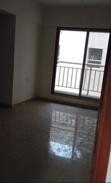 Room in 1.5 BHK Apartment at Kohinoor CHS, Sector 8 Sanpada – for Rent