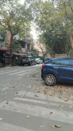 3 BHK + Pooja Room Apartment For Rent in Sarita Vihar
