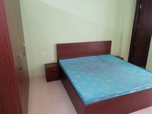 Bedroom in 2 BHK Builder Floor at Sector 45 – for Rent