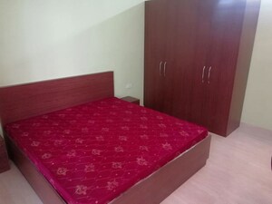 Bedroom in 2 BHK Builder Floor at Sector 45 – for Rent