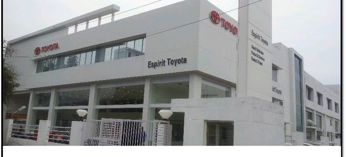 Office Space For Rent in Majestic Omnia