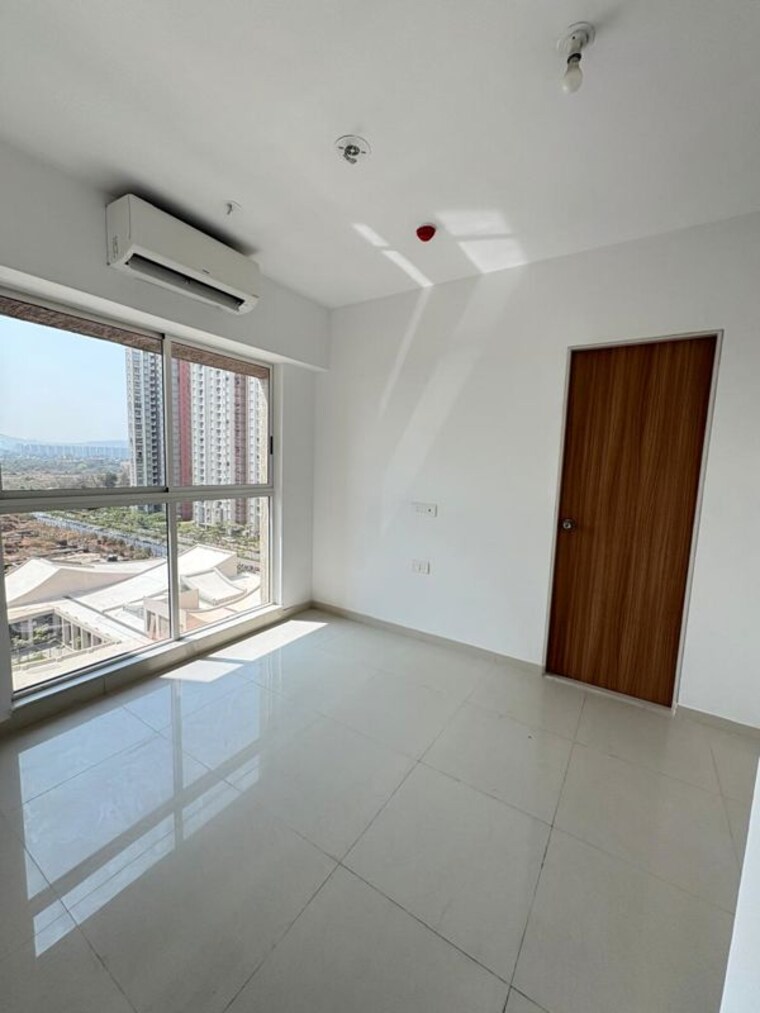 Balcony, lodha-codename-premier 2 Bedroom 572 Sq.Ft. Apartment In Dombivli East Thane 10027560