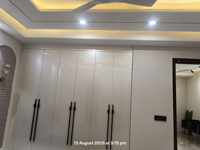 Master Bedroom, ireo-skyon 4 Bedroom 300 Sq.Yd. Builder Floor In Sector 60 Gurgaon 10027744