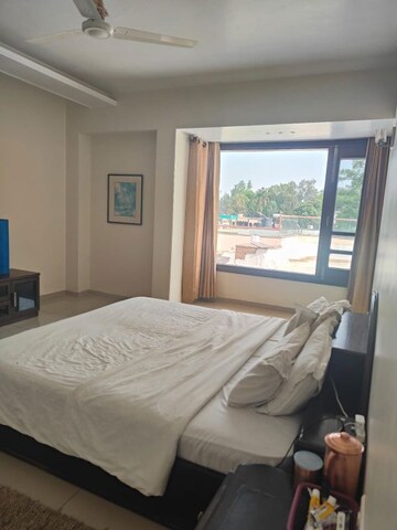 Bedroom in 5 BHK Builder Floor at Sector 8 – for Rent