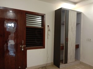 Room in 2 BHK Independent House at Nawada – for Sale