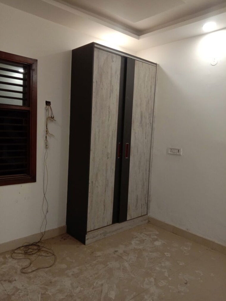 Room, nawada 2 Bedroom 936 Sq.Ft. Independent House In Nawada Delhi 10027772