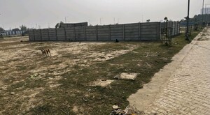  Plot – Exterior View View at Sector 5 Wave City - for Sale
