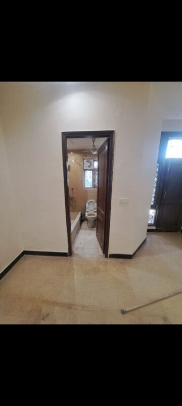 Bathroom in 3 BHK Builder Floor at Greater Kailash Part 3 – for Rent