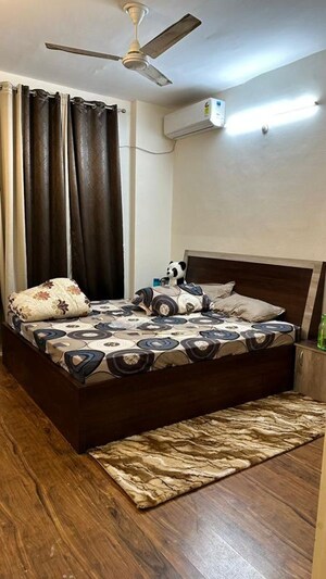 Bedroom in 3 BHK Apartment at Omaxe The Palace, Gomti Nagar – for Rent