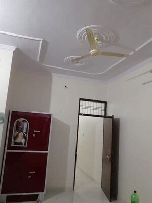 Furnished Amenities in 2 BHK Builder Floor at Hazratganj – for Rent