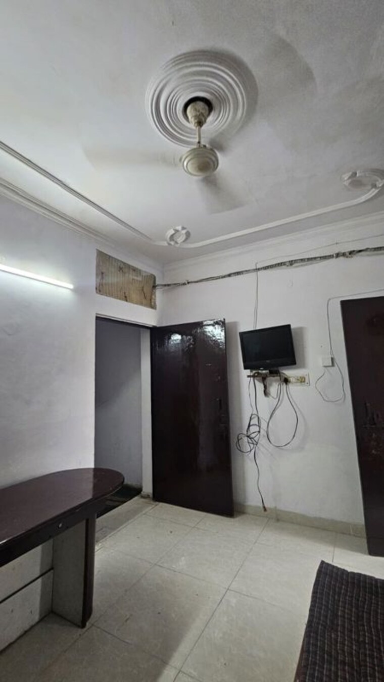 Kitchen, gomti nagar 1 Bedroom 800 Sq.Ft. Independent House In Gomti Nagar Lucknow 10027632