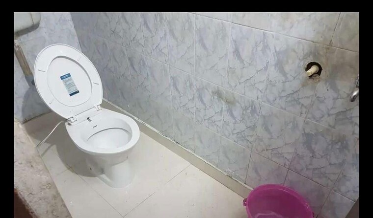 Bathroom, gomti nagar 1 Bedroom 800 Sq.Ft. Independent House In Gomti Nagar Lucknow 10027632