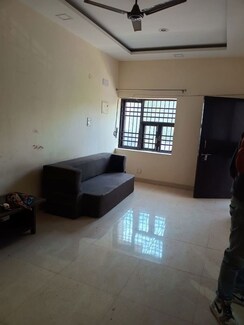 1 BHK Builder Floor For Rent in Ardee City