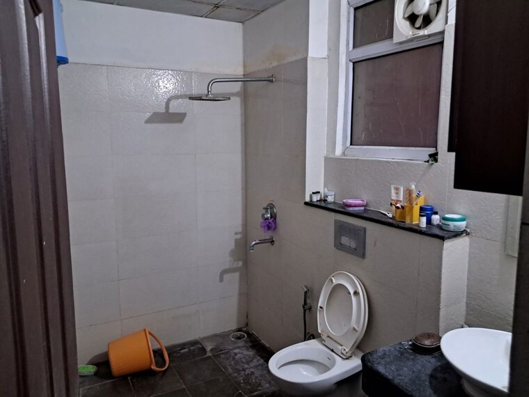 Bathroom, bbd-green-city 3 Bedroom 1604 Sq.Ft. Apartment In Gomti Nagar Lucknow 9986413