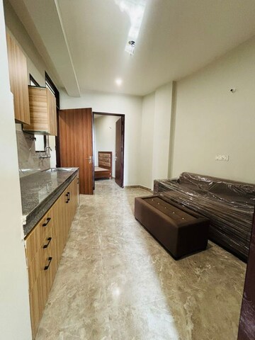 Kitchen in 1 BHK Builder Floor at Ardee Mall, Sector 52 – for Rent