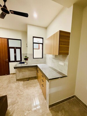 Living Room in 2 BHK Builder Floor at Ardee City, Sector 52 – for Rent