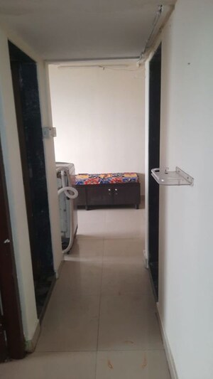 Furnished Amenities in 1 BHK Apartment at Mahalaxmi CHS Parel, Parel – for Rent