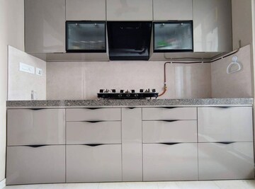 Furnished Amenities in 2 BHK Apartment at Piramal Vaikunth, Balkum Pada – for Rent