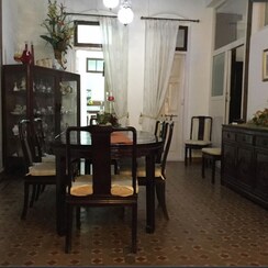 2 BHK + Pooja Room Apartment For Rent in Windsor Apartment Bandra West