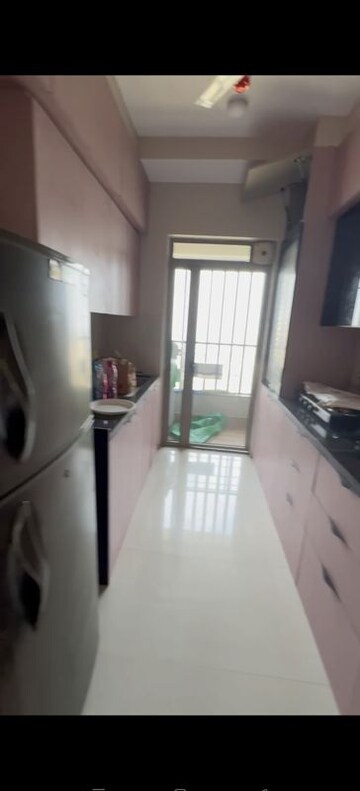 Kitchen in 2 BHK Apartment at Kalpataru Paramount, Kapur Bawdi – for Rent