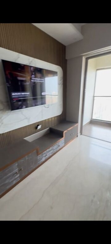 Kitchen in 2 BHK Apartment at Kalpataru Paramount, Kapur Bawdi – for Rent