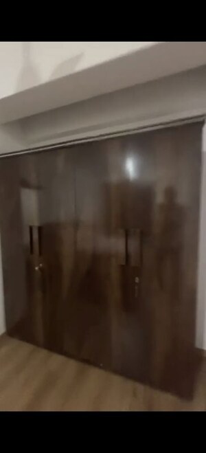 2 BHK Apartment For Rent in Sheth Avalon, Laxmi Nagar