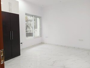 Room in Studio Apartment at Bhutani Astrathum, Tech Zone 7 Greater Noida – for Sale