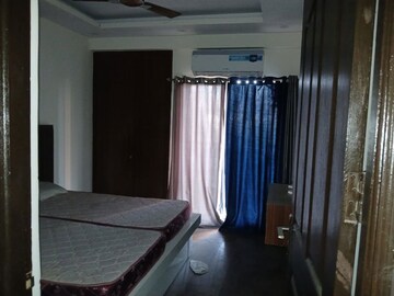 Master Bedroom in 2 BHK Apartment at JM Florence, Tech Zone 4 Greater Noida – for Rent