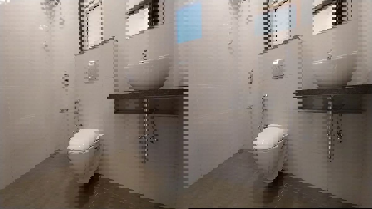 1 BHK 500 Sq.Ft. Apartment in Vile Parle Mahaveer