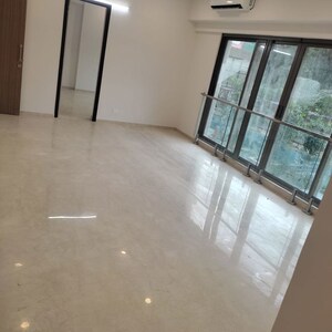 Room in 2 BHK Apartment at Tilak Nagar Building, Tilak Nagar – for Sale