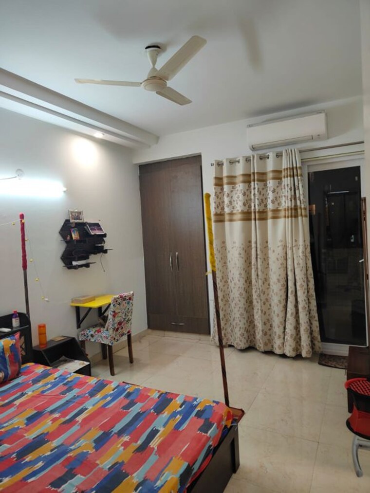 Bedroom, great-value-sharanam 2.5 Bedroom 1295 Sq.Ft. Apartment In Sector 107 Noida 10027913