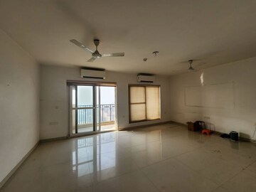 Room in 4 BHK Apartment at Great Value Sharanam, Sector 107 – for Sale