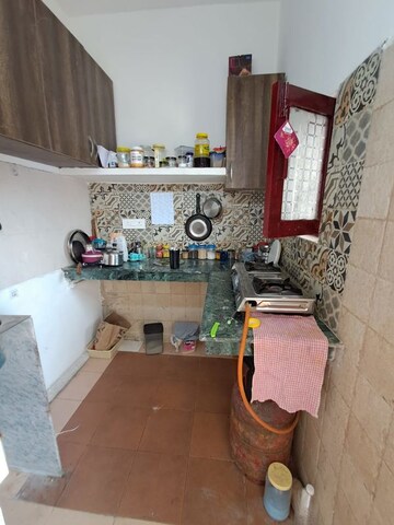 Living Room in 2 BHK Builder Floor at Kalyan Kunj, Sector 49 – for Rent