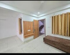 3 BHK Apartment For Rent in RWA Apartments Sector 27