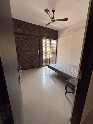 Room in 2 BHK Apartment at Siddhivinayak Echoing Greens, Wakad – for Rent
