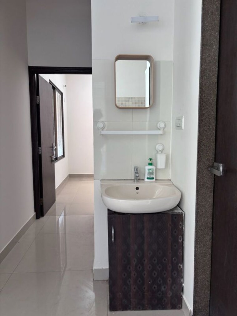 Bathroom, siddhivinayak-echoing-greens 2 Bedroom 1050 Sq.Ft. Apartment In Wakad Pune 10028043