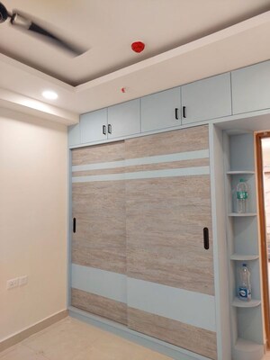 Furnished Amenities in 2 BHK Apartment at Chitrapuri Colony, Manikonda – for Rent