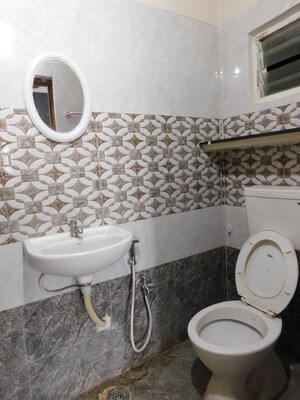 Bathroom in 2 BHK Builder Floor at Kondapur – for Rent