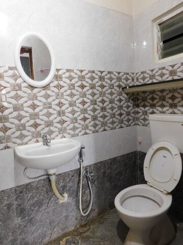 Bathroom in 2 BHK Builder Floor at Kondapur – for Rent