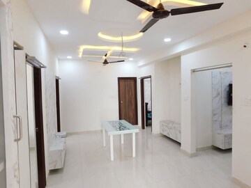 Room in 3 BHK Builder Floor at Kondapur – for Rent