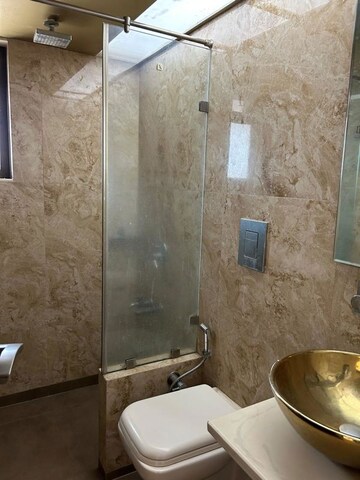 Bathroom in 3 BHK Apartment at Valencia Tower Grant Road, Grant Road – for Sale