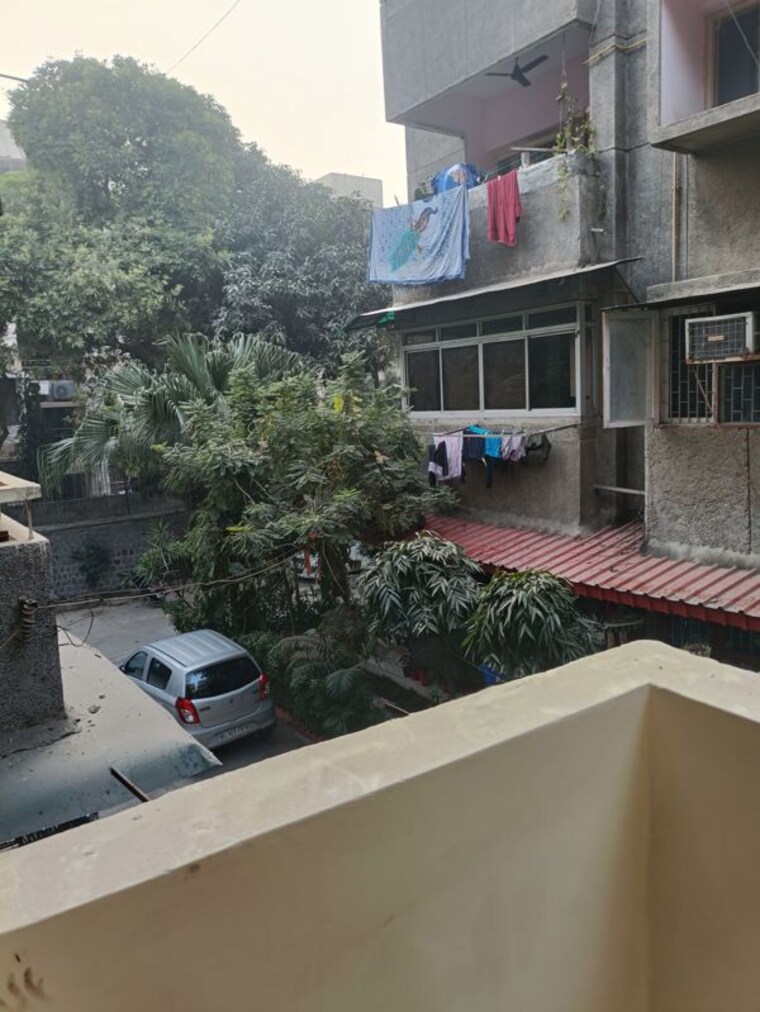 Balcony, vasundhara enclave 3 Bedroom 1350 Sq.Ft. Apartment In Vasundhara Enclave Delhi 9127803
