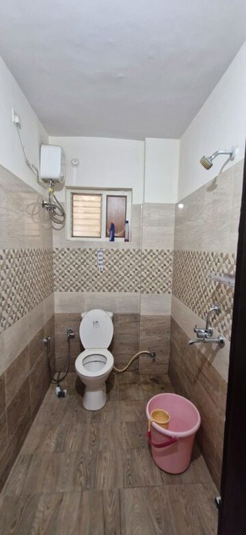 Bathroom in 2 BHK Builder Floor at Kondapur – for Rent