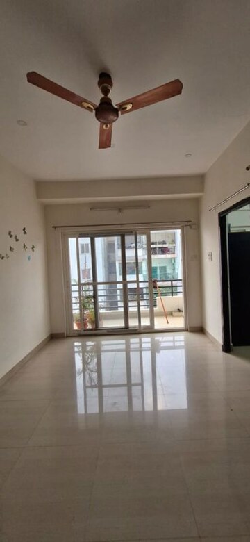 Room in 2 BHK Builder Floor at Kondapur – for Rent