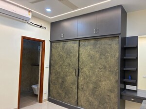 Furnished Amenities in 3 BHK Builder Floor at Kondapur – for Rent