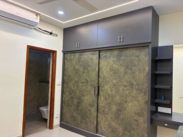 Furnished Amenities in 3 BHK Builder Floor at Kondapur – for Rent