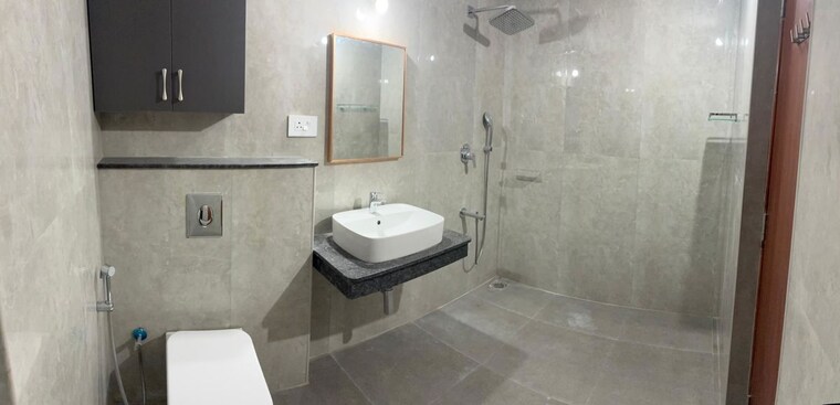 Bathroom, kondapur 3 Bedroom 2000 Sq.Ft. Builder Floor In Kondapur Hyderabad 10028100