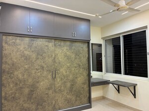 Room in 3 BHK Builder Floor at Kondapur – for Rent